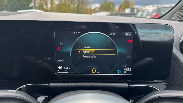 Mercedes-Benz GLA 220d 4Matic AMG Line 5dr Auto Diesel Hatchback